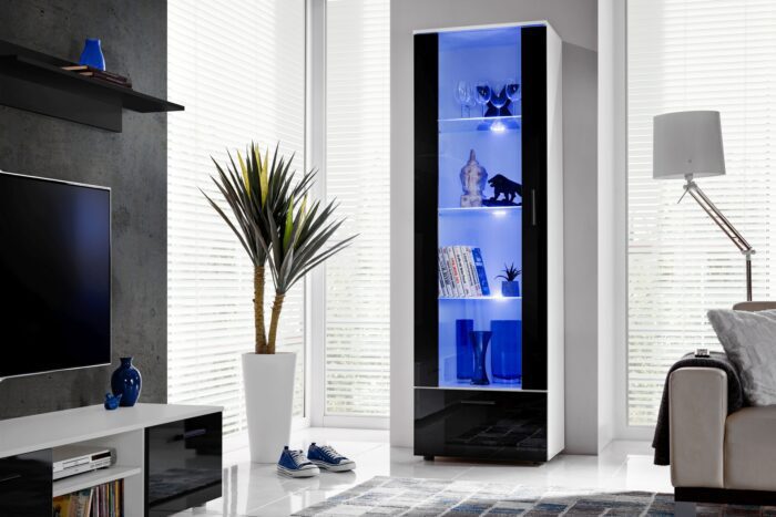 T40 White Black