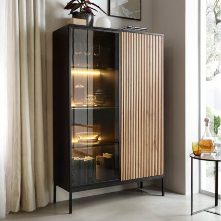 Laval WTSZ104 – Vitrine mit LED-Beleuchtung, schwarz, Eiche Wotan, Lamelle, Breite 104 cm, Höhe 166 cm, Tiefe 39 cm