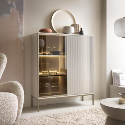 Laval WT104 – witryna z oświetleniem LED, kaszmir, szerokość 104 cm, wysokość 126 cm, głębokość 39 cm