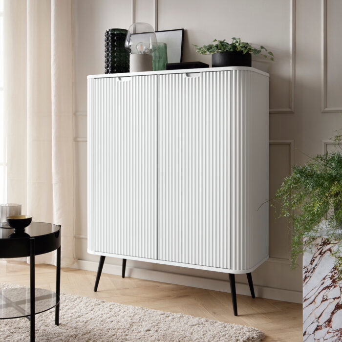 Komoda MORDEN K103 – Biała – Ryflowane Fronty – Szerokość 103 cm, Wysokość 129 cm, Głębokość 39 cm - obrazek 2