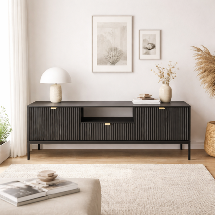 Szafka RTV NANAIMO – czarna – złote uchwyty – szerokość 154 cm, wysokość 56 cm, głębokość 39 cm - obrazek 5